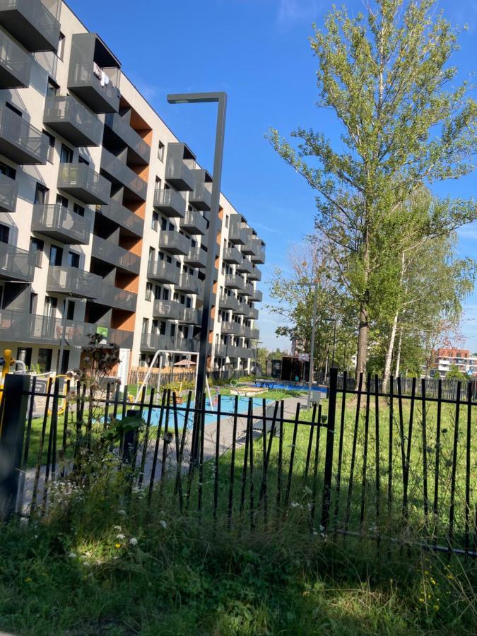 קטוביץ Sloneczny Apartament Z Garazem Przy Parku Kosciuszki מראה חיצוני תמונה