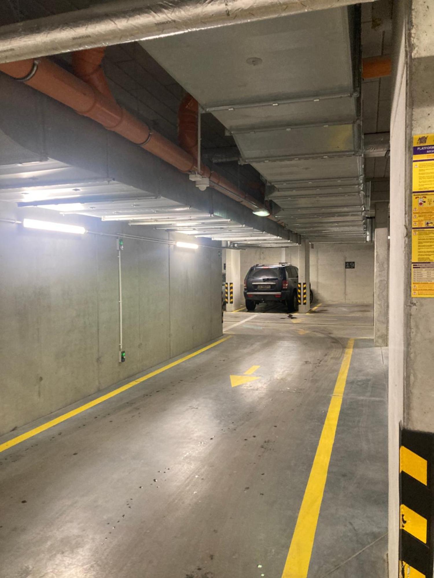 קטוביץ Sloneczny Apartament Z Garazem Przy Parku Kosciuszki מראה חיצוני תמונה